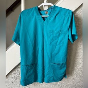 Scrub top - size small
